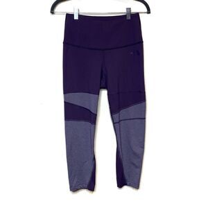 The North Face purple capri performance leggings size S